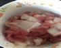冬瓜炒肉片的做法图解1