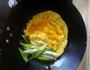 土鸡蛋炒大葱的做法图解3