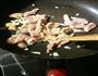 金针菇木耳炒瘦肉的做法图解3