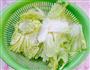 咸猪骨大白菜汤的做法图解6