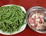 五花肉炒豇豆的做法图解1