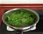芹菜叶蛋花汤的做法图解3