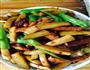 鸡腿菇红肠炒榨菜的做法图解10