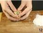 莲蓉蛋黄月饼的做法图解12