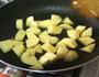 香辣肉末土豆的做法图解2