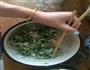 芹菜 麦饭的做法图解1