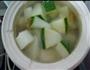 冬瓜薏米脊骨汤的做法图解4