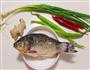豆瓣鲫鱼的做法图解1