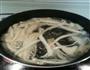 花蛤蘑菇汤的做法图解3