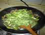 芦笋辣炒鸡胗的做法图解5