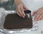 巧克力五瓣花蛋糕的做法图解1