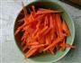 香菜凉拌萝卜海带丝的做法图解3