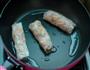 煎春卷的做法图解6