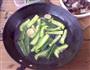 螃蟹煮苦瓜的做法图解5