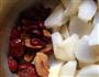 红枣银耳雪梨汤的做法图解3