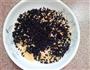 芝麻汤圆的做法图解2