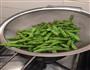 干煸四季豆的做法图解2
