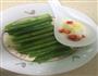 凉拌芦笋的做法图解1