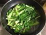 炝油菜的做法图解1