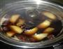 罗汉果煲雪梨汤的做法图解5