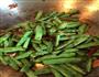 干煸四季豆的做法图解6
