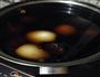 溏心鸡蛋的做法图解3