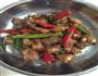小炒王-双椒炒排骨的做法图解2
