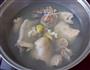 冬菇黄豆猪蹄汤的做法图解2