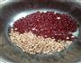 红豆薏仁粥的做法图解1