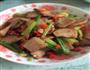 芹菜炒腊肉的做法图解3