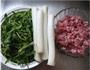 面条菜大肉饺子的做法图解1