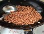 香酥花生米的做法图解1