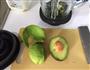 牛油果奶昔的做法图解1