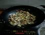 老友炒花甲螺的做法图解5