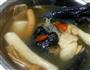 滋补养颜乌鸡汤的做法图解1