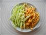 水芹豆泡炒肉片的做法图解2