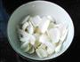 雪梨百合汤的做法图解2