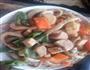 鱿鱼圈配杏鲍菇，胡萝卜的做法图解4