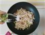 酱油火腩炒饭的做法图解6