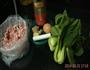 肉丸青菜粉丝汤的做法图解2