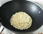 韭黄肉丝两面黄的做法图解5