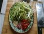 芹菜炒肉丝的做法图解2