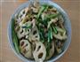 油麦菜炒藕片的做法图解1