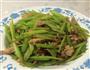芹菜炒肉的做法图解1