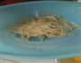 豆腐饼配椒盐金针菇的做法图解3