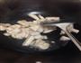 雪菜肉丝的做法图解2