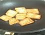 煎豆腐的做法图解3
