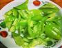 青椒辣酱炒鱿鱼的做法图解3