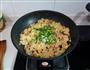 家常小炒饭的做法图解7