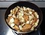 草菇鸡翅的做法图解6